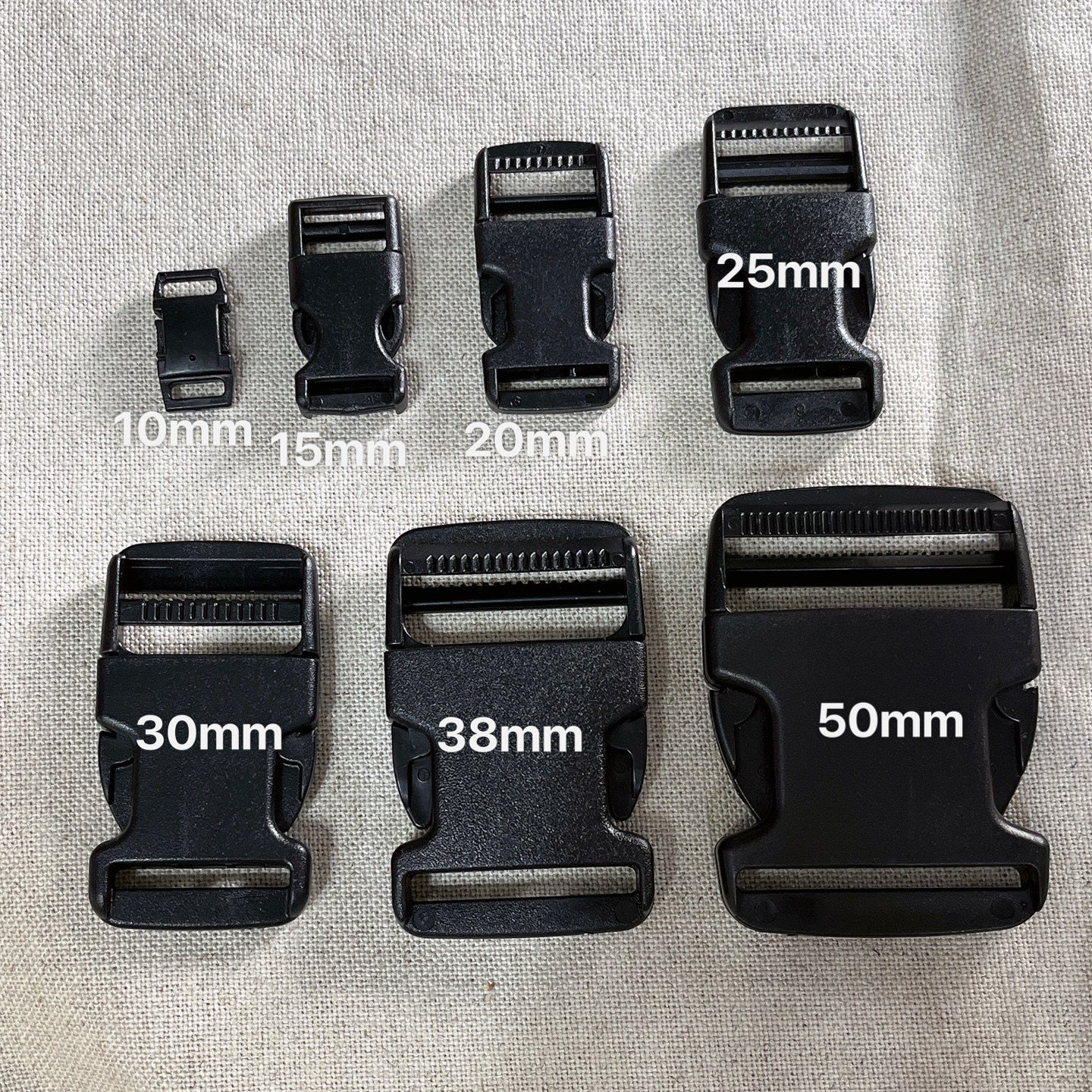 [세아퀼트] 플라스틱버클 버클 10mm 15mm 20mm 25mm 30mm 38mm 50mm (끈 폭 너비와 같은 사이즈로 주문), 검정, 1개 상세 이미지 1